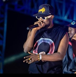 Burna Boy On stage preforming